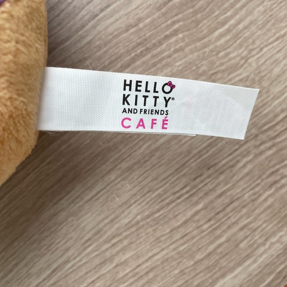 Hello Kitty Cafe Donut Plush - KUROMI - Picture 5 of 7